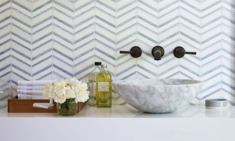 What's the Difference Between Porcelain & Ceramic Tiles? photo Patterned Tiles