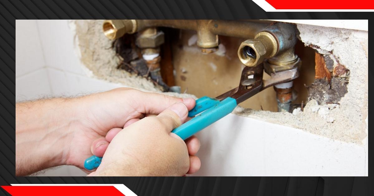 Leaky shower repairs for bathrooms in Sydney photo leaky-shower-repair-for-broken-pipes-in-Sydney