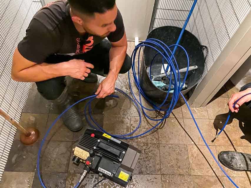 Restaurant blocked drain repair for Ishi Ban Boshi photo Nu Trend plumbing fixing a blocked sewer drain in a restaurant shopping centre retail store with hot water high pressure jet blast