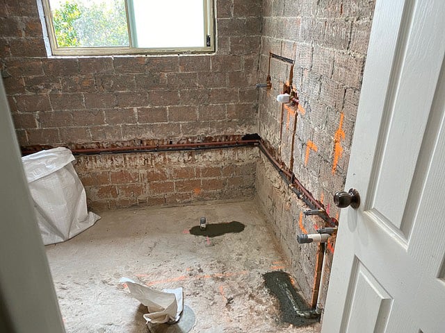 Bath tub renovation in Sydney photo Installing a bath tub in a new bathroom