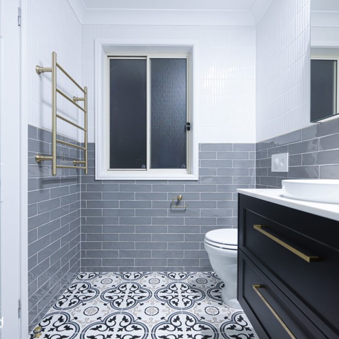 Hampton contemporary classic ensuite bathroom renovation in Loftus Sydney tiling Hampton contemporary classic ensuite bathroom renovation in Loftus Sydney tiling