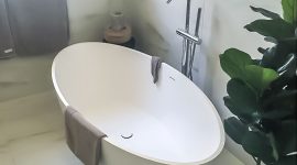 North Sydney bath tub installation